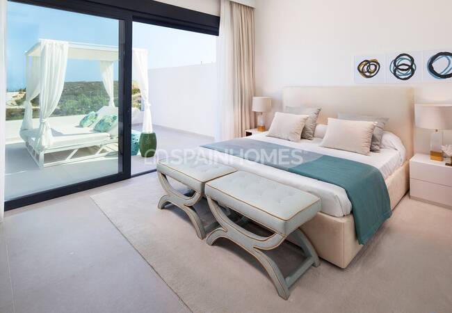 Ready to Move Contemporary Houses for Sale in Casares 20