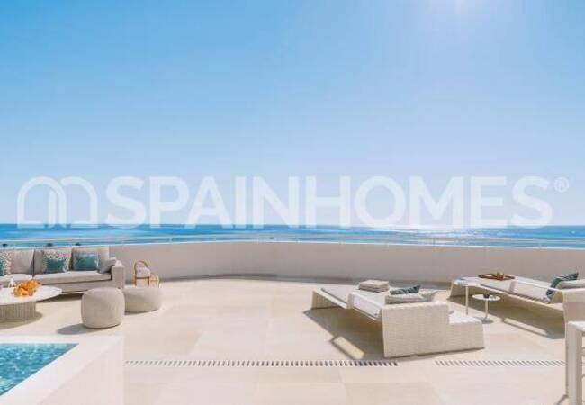 Luxe Onroerend Goed Dicht Bij De Zee In Torre Del Mar 4