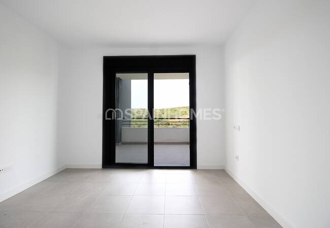 Casares'te Muhteşem Manzaralı Golf Sahası Yanında Daire 22