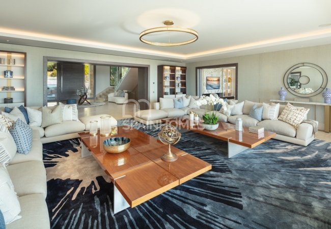 Exclusieve Villa Met Tijdloos Design Dichtbij Het Marbella Centrum 36