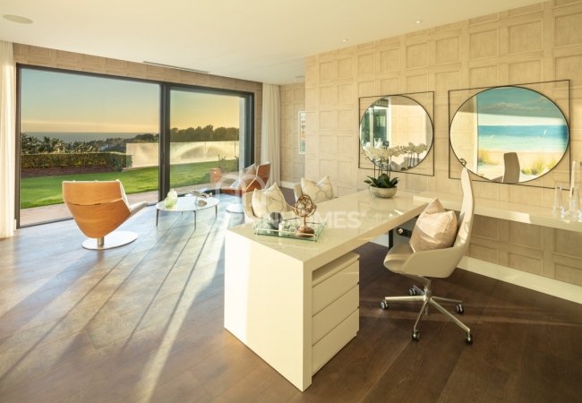 Exclusieve Villa Met Tijdloos Design Dichtbij Het Marbella Centrum 50