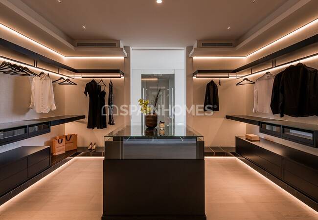 Ultra Luxe New Build Villa with Open Views in Benahavis 39