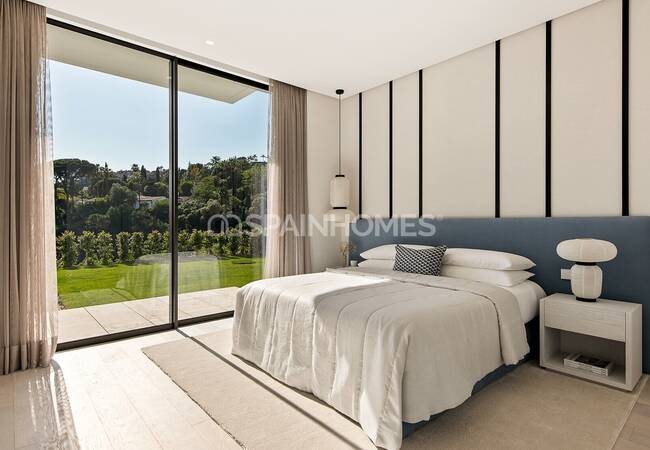 Ultra Luxe New Build Villa with Open Views in Benahavis 41