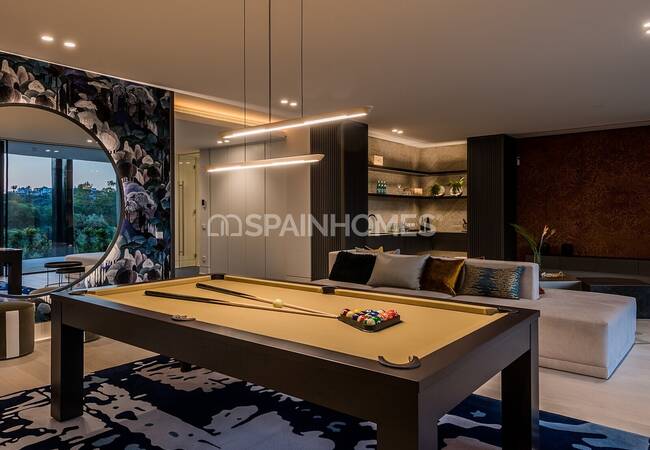 Ultra Luxe New Build Villa with Open Views in Benahavis 66