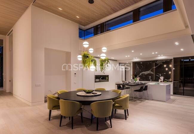 Ultra Luxe New Build Villa with Open Views in Benahavis 73