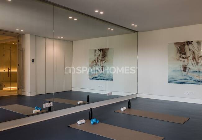 Ultra Luxe New Build Villa with Open Views in Benahavis 75