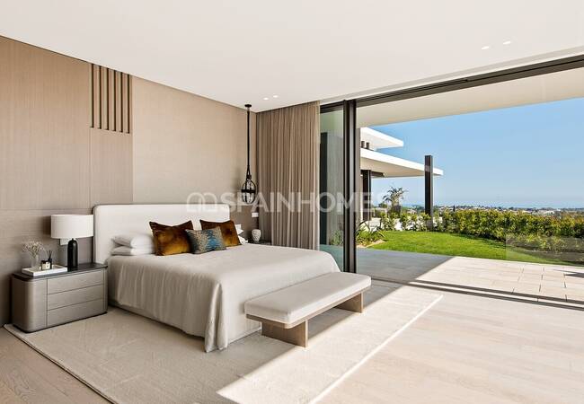 Ultra Luxe New Build Villa with Open Views in Benahavis 28