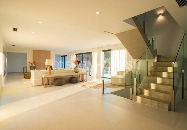 Новая Просторная Вилла в Бенальмадене, Коста-дель-Соль 19