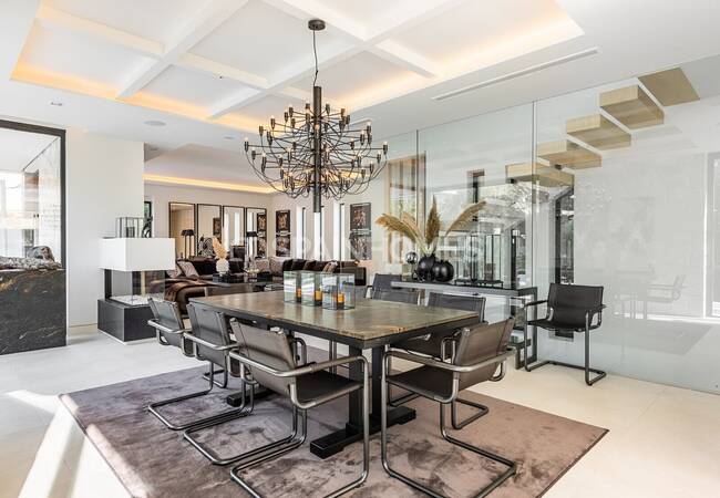 Energy Efficient Furnished Villa by the Beach in Marbella 20