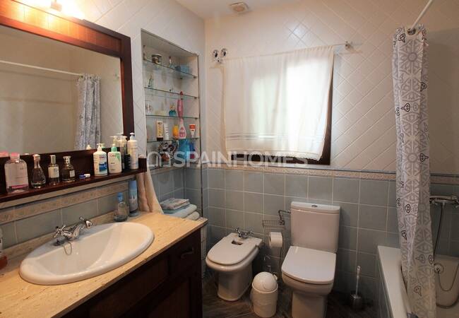 Well-located Home with Garden and Nature View in Benalmádena 22