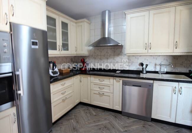Well-located Home with Garden and Nature View in Benalmádena 26