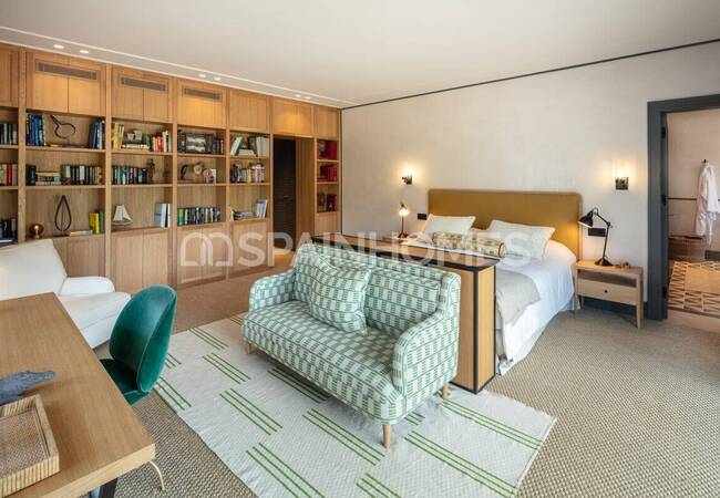 Marbella Golden Mile’da Panoramik Manzaralı Lüks Konak 17