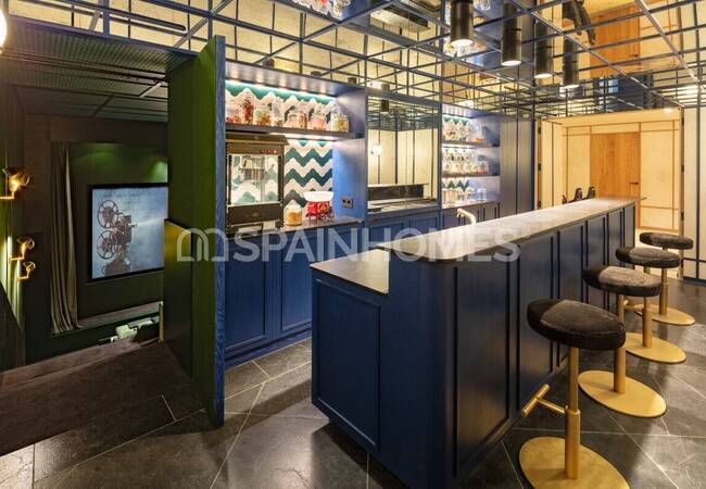 Marbella Golden Mile’da Panoramik Manzaralı Lüks Konak 23