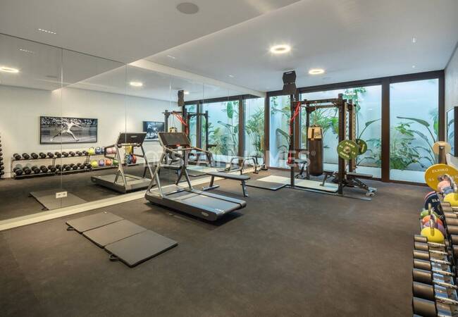 Golf View Villa with a High Level of Privacy in Marbella 18