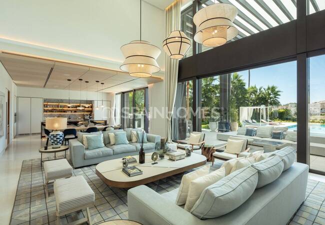 Golf View Villa with a High Level of Privacy in Marbella 12