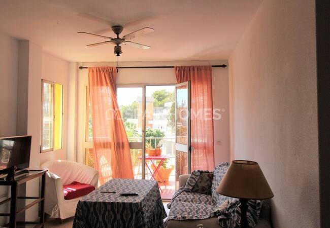 Centrally Located Apartment with Sea Views in Málaga 7