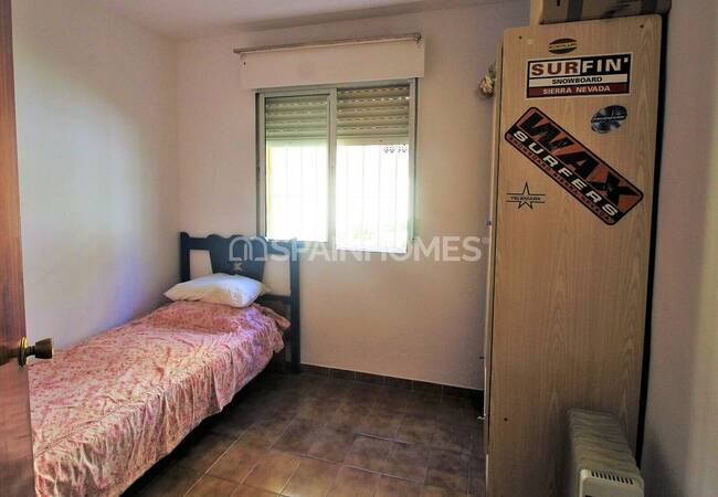 Centrally Located Apartment with Sea Views in Málaga 14