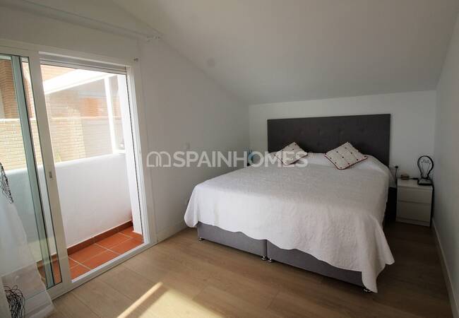 Sea View Villa in a Complex with Infinity Pool in Benalmadena 21