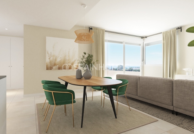 Low Maintenance Cost Real Estate in Prima Location in Estepona 15