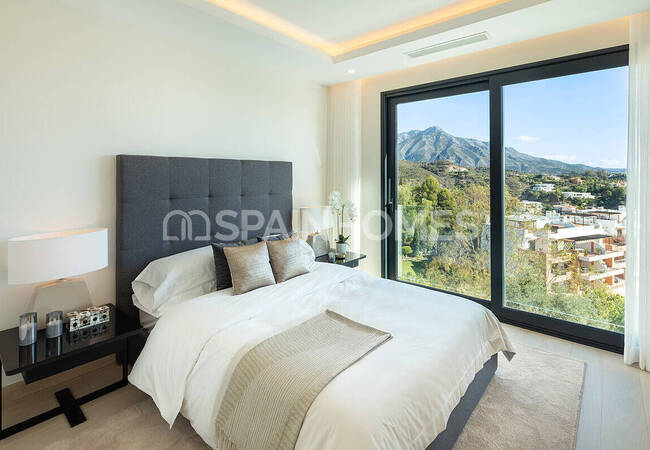 Villa Avec Riches Facilités Près De Puerto Banus À Benahavis 20