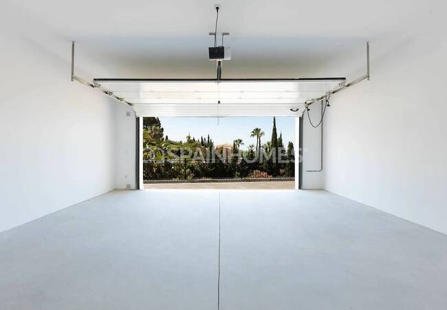 Sea View Energy Efficient Townhouses in Malaga Fuengirola 10