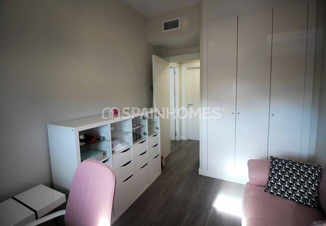 South-oriented Flat Near the Beach of Torremolinos Benalmadena 25