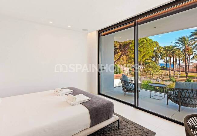 Marbella'da Puerto Banus Yakınında Özel Havuzlu Villa 28