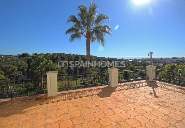 Herenhuis Als Fantastische Investeringsmogelijkheid In Benahavis 27