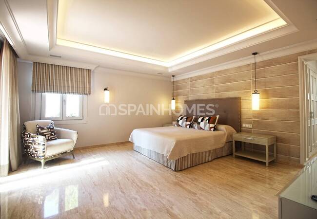 Herenhuis Als Fantastische Investeringsmogelijkheid In Benahavis 49
