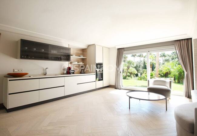 Herenhuis Als Fantastische Investeringsmogelijkheid In Benahavis 37