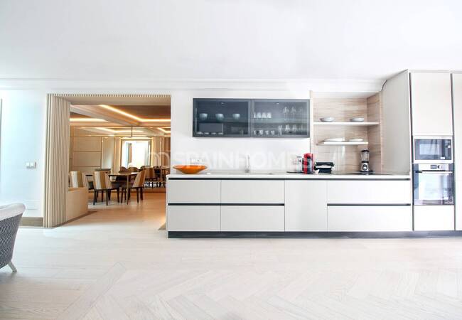 Herenhuis Als Fantastische Investeringsmogelijkheid In Benahavis 38