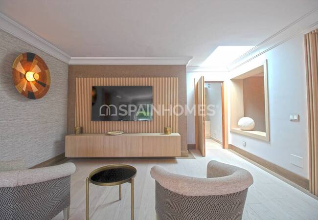 Herenhuis Als Fantastische Investeringsmogelijkheid In Benahavis 40