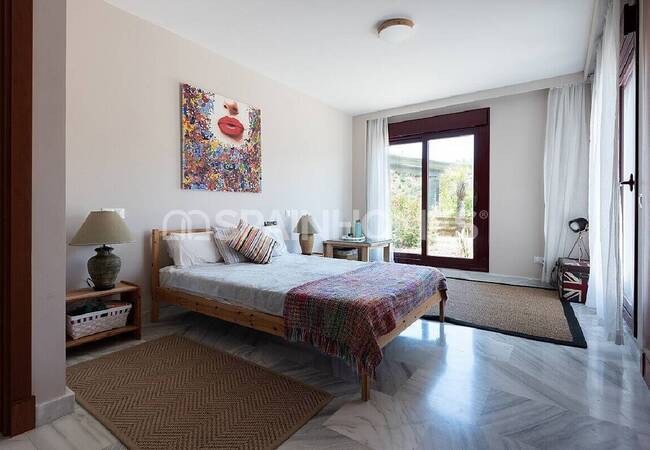 Reasonably Priced Modern Detached Villa in Benahavis 27