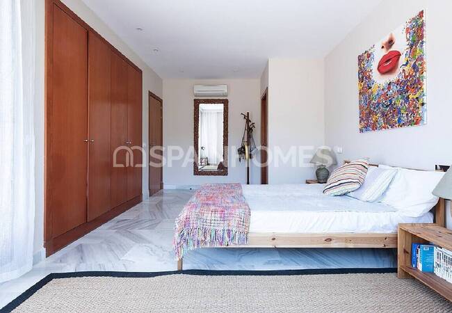 Reasonably Priced Modern Detached Villa in Benahavis 24