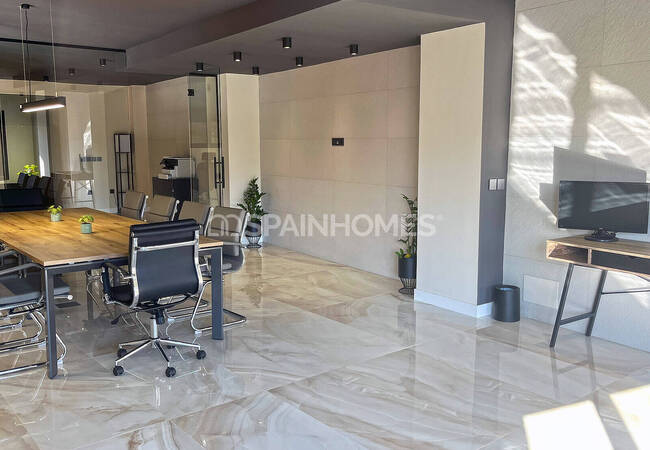 Recently Renovated Spacious Offices in San Pedro Marbella 2