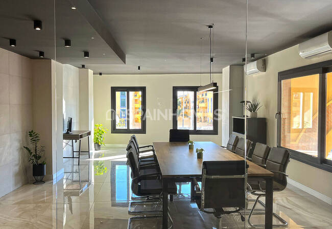 Recently Renovated Spacious Offices in San Pedro Marbella 3