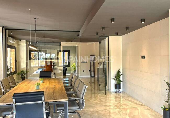 Recently Renovated Spacious Offices in San Pedro Marbella