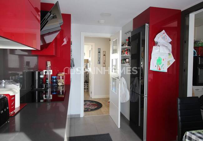 Sea-view Modern Apartment Near the Beach in Torremolinos 21