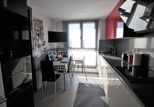 Sea-view Modern Apartment Near the Beach in Torremolinos 22