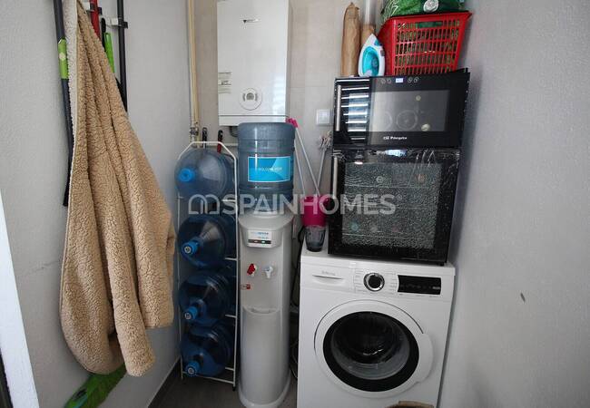 Sea-view Modern Apartment Near the Beach in Torremolinos 24