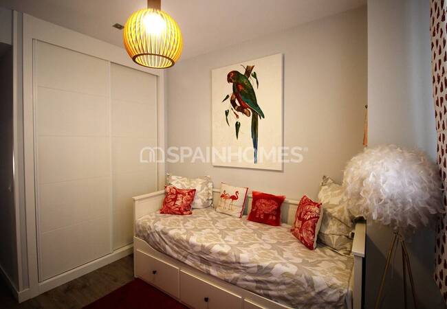 Sea-view Modern Apartment Near the Beach in Torremolinos 32