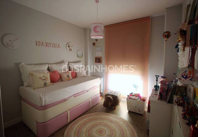 Sea-view Modern Apartment Near the Beach in Torremolinos 34