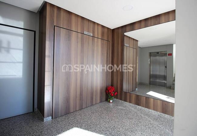 Sea-view Modern Apartment Near the Beach in Torremolinos 36