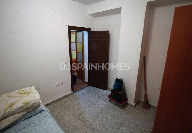 Centrally-located Home with Sea View in Benalmadena 15