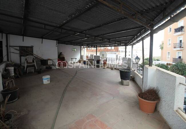 Centrally-located Home with Sea View in Benalmadena 18