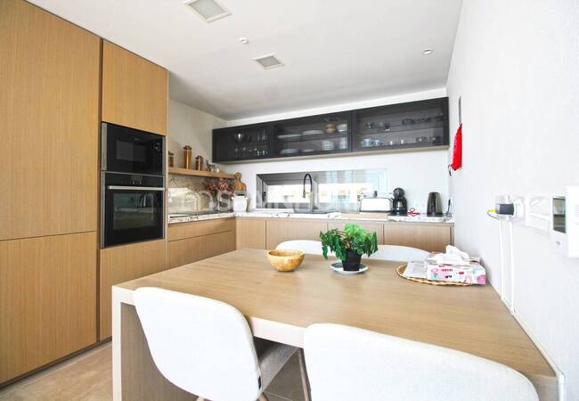 Mijas’ta Sahil Kenarı Ayrıcalıklı Konumda Eşyalı Daire 22