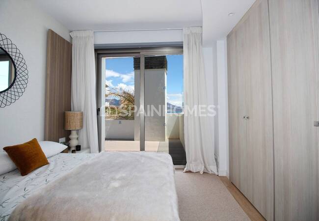 Mijas’ta Sahil Kenarı Ayrıcalıklı Konumda Eşyalı Daire 27