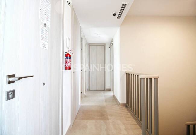 Mijas’ta Sahil Kenarı Ayrıcalıklı Konumda Eşyalı Daire 32