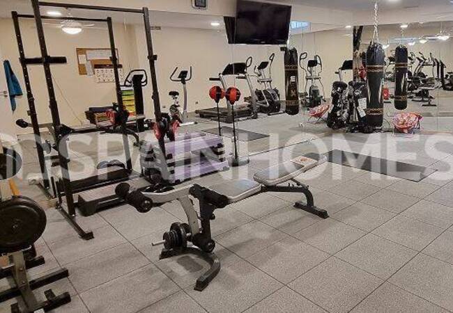 Вилла с Видом на Море и Гостевой Квартирой в Малаге 27