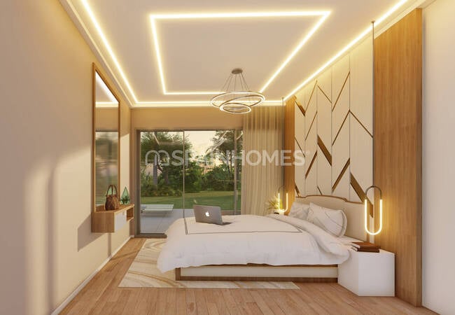 Benalmadena'da Panoramik Deniz Manzaralı Geniş Villa 7